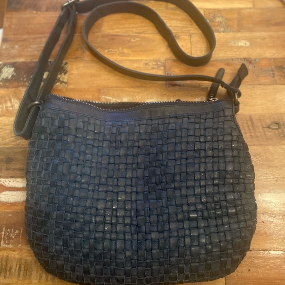 Violence Holland woven Crossbody bag purse handbag